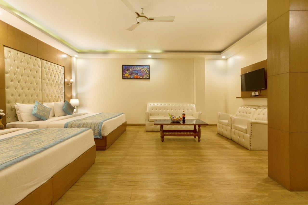 Hotel Viva Palace By Opo New Delhi Luaran gambar