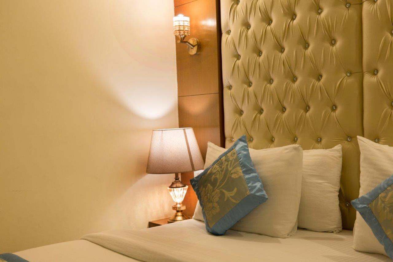 Hotel Viva Palace By Opo New Delhi Luaran gambar