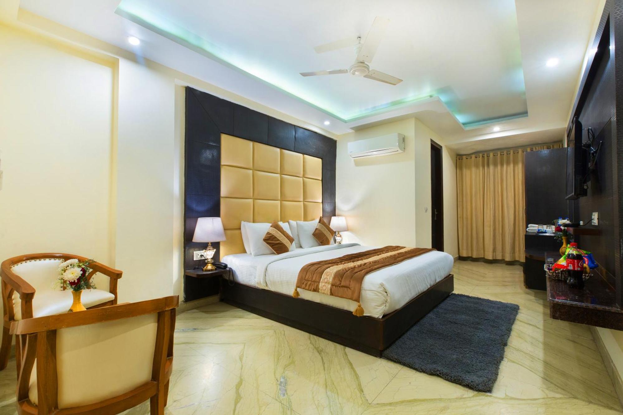 Hotel Viva Palace By Opo New Delhi Luaran gambar